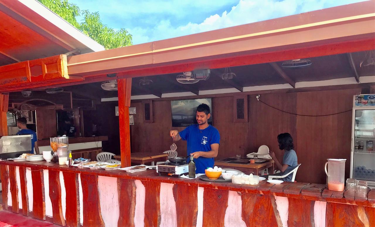 Rasdhoo Dive Lodge Exterior photo